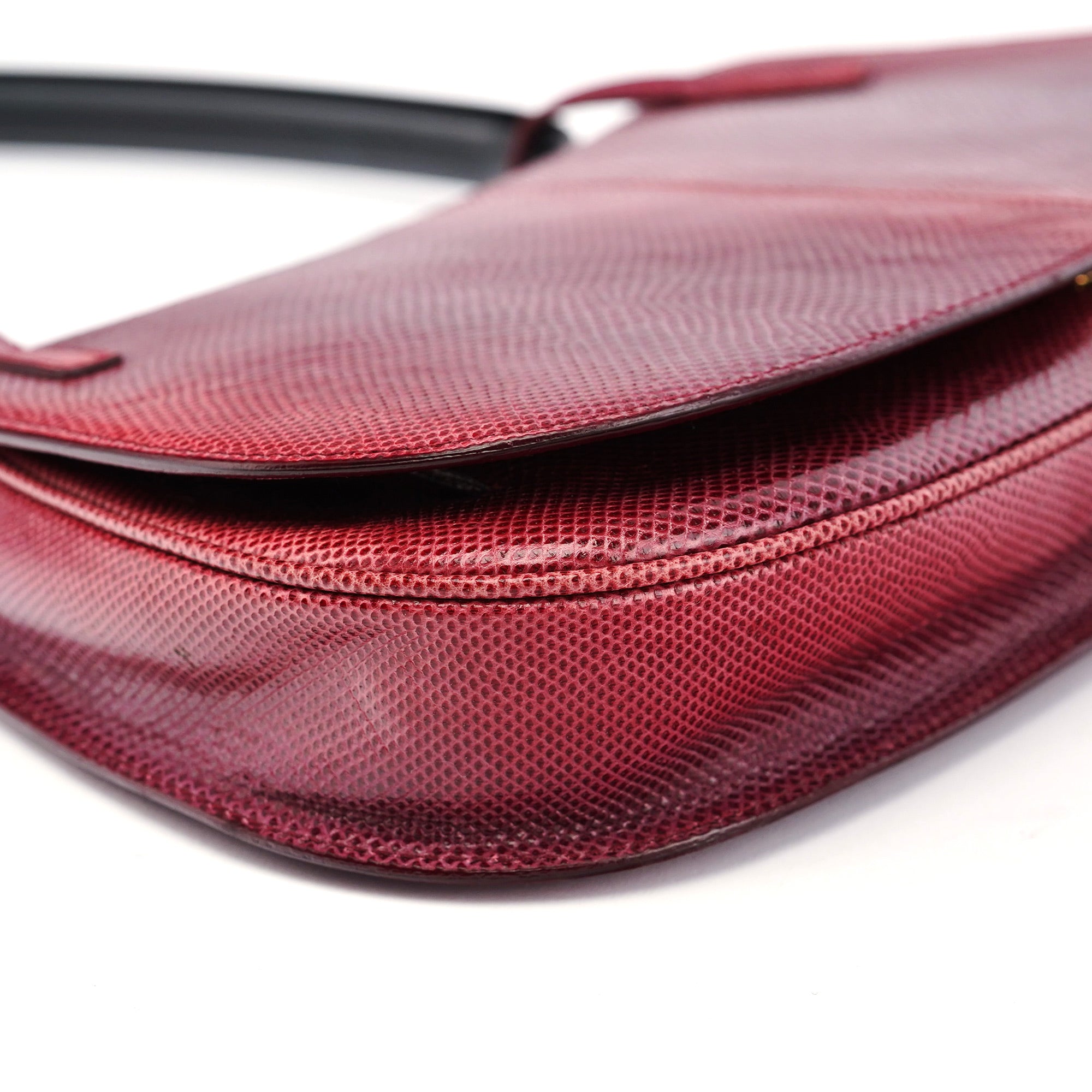 Red Lizard Plastic Handle Shoulder Bag