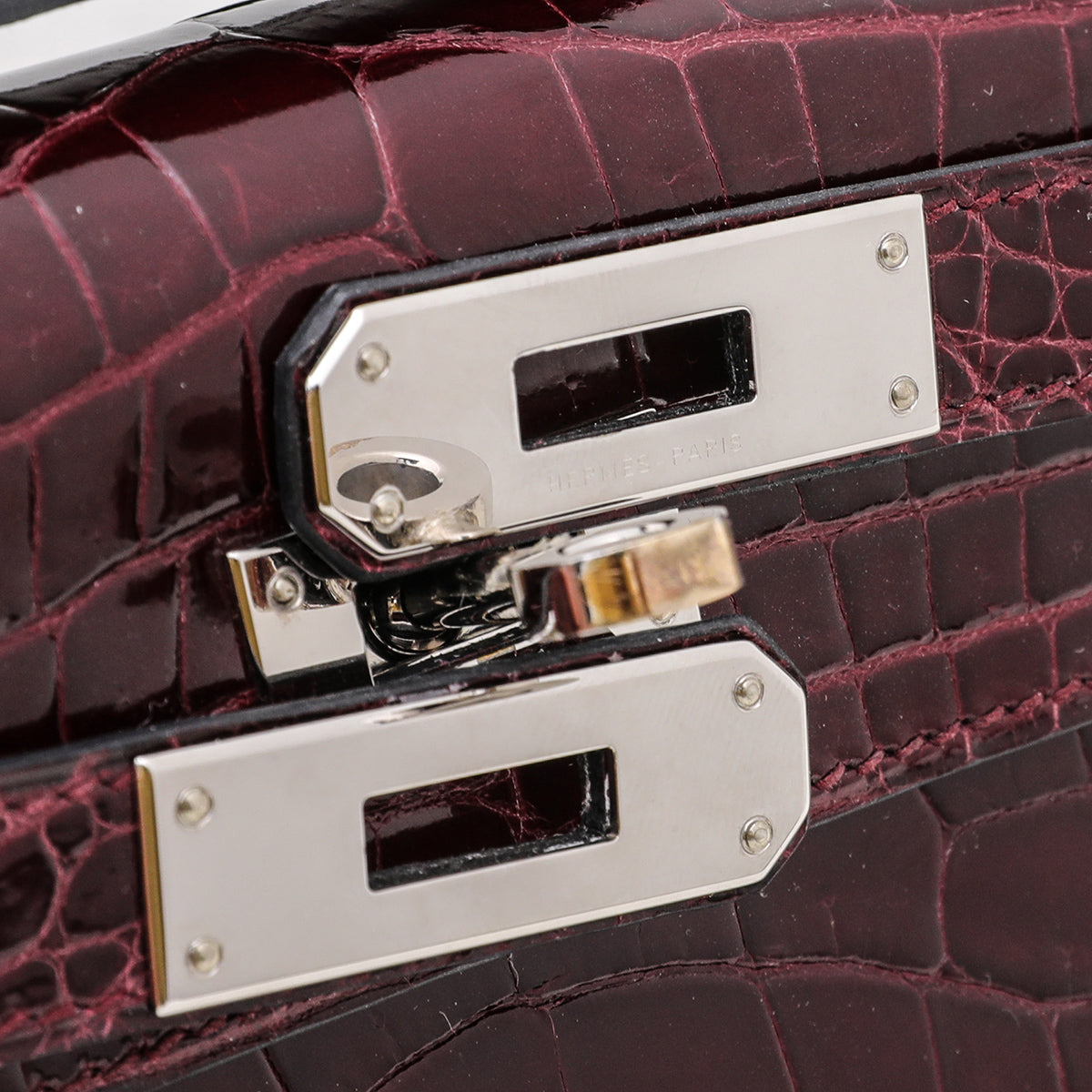 Hermes Bordeaux Shiny Niloticus Crocodile Kelly Cut Clutch
