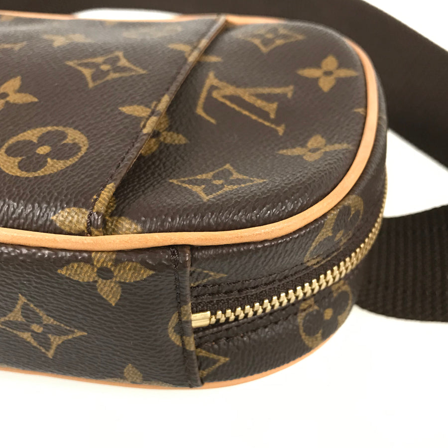 LOUIS VUITTON Monogram Pochette Gange M51870 Sling bag