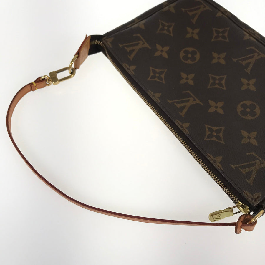 LOUIS VUITTON Monogram Pochette Accessoires M51980 Pouch