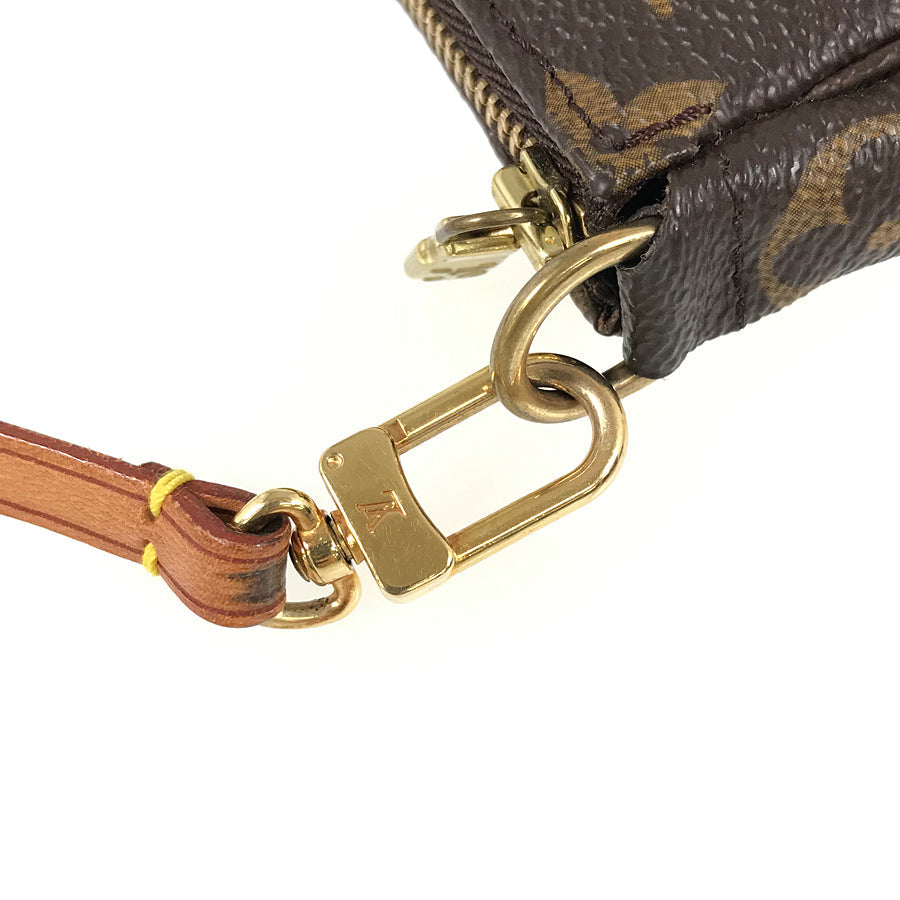 LOUIS VUITTON Monogram Pochette Accessoires M51980 Pouch