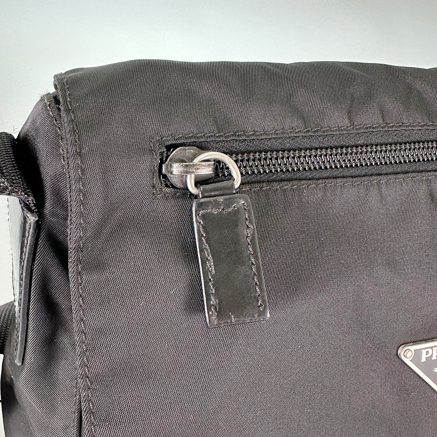 PRADA BT8994 Shoulder bag