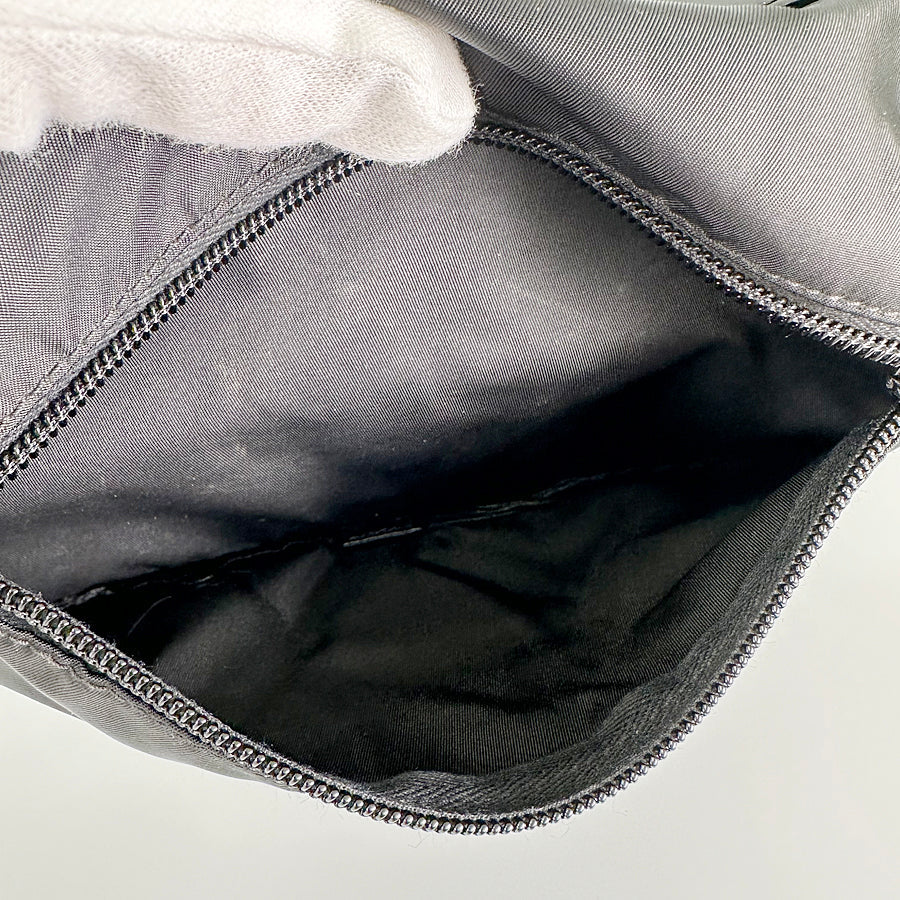PRADA BT8994 Shoulder bag