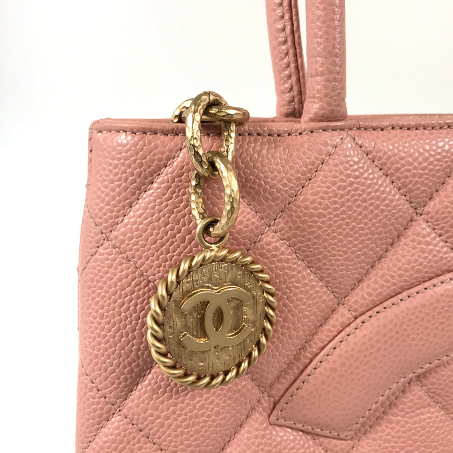 CHANEL Standard A01804 Tote bag