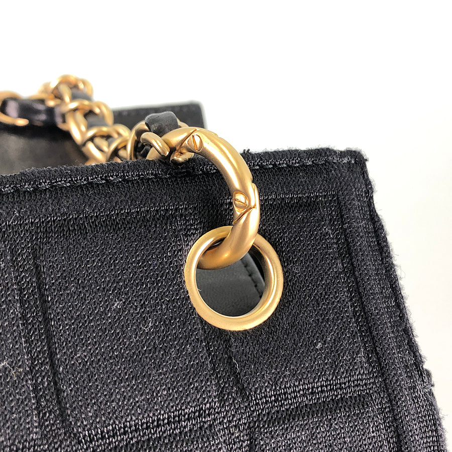 CHANEL Shoulder bag