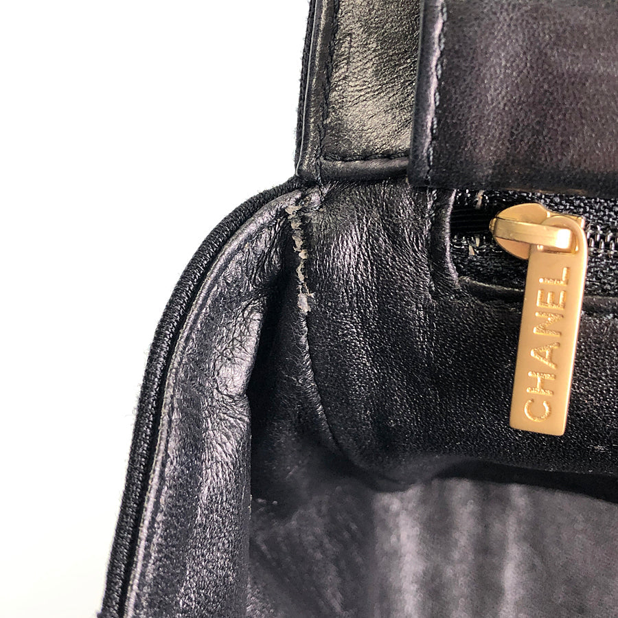 CHANEL Shoulder bag