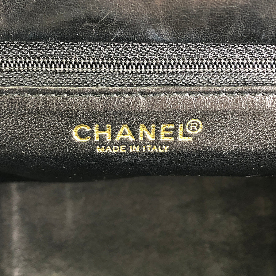CHANEL Shoulder bag