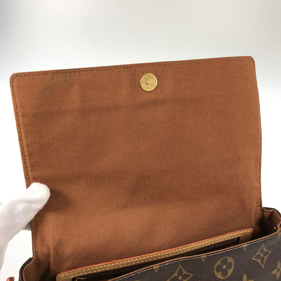 LOUIS VUITTON Monogram Mini Looping M51147 Shoulder bag