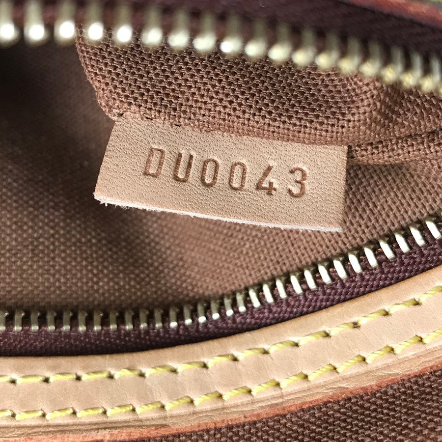 LOUIS VUITTON Monogram Mini Looping M51147 Shoulder bag