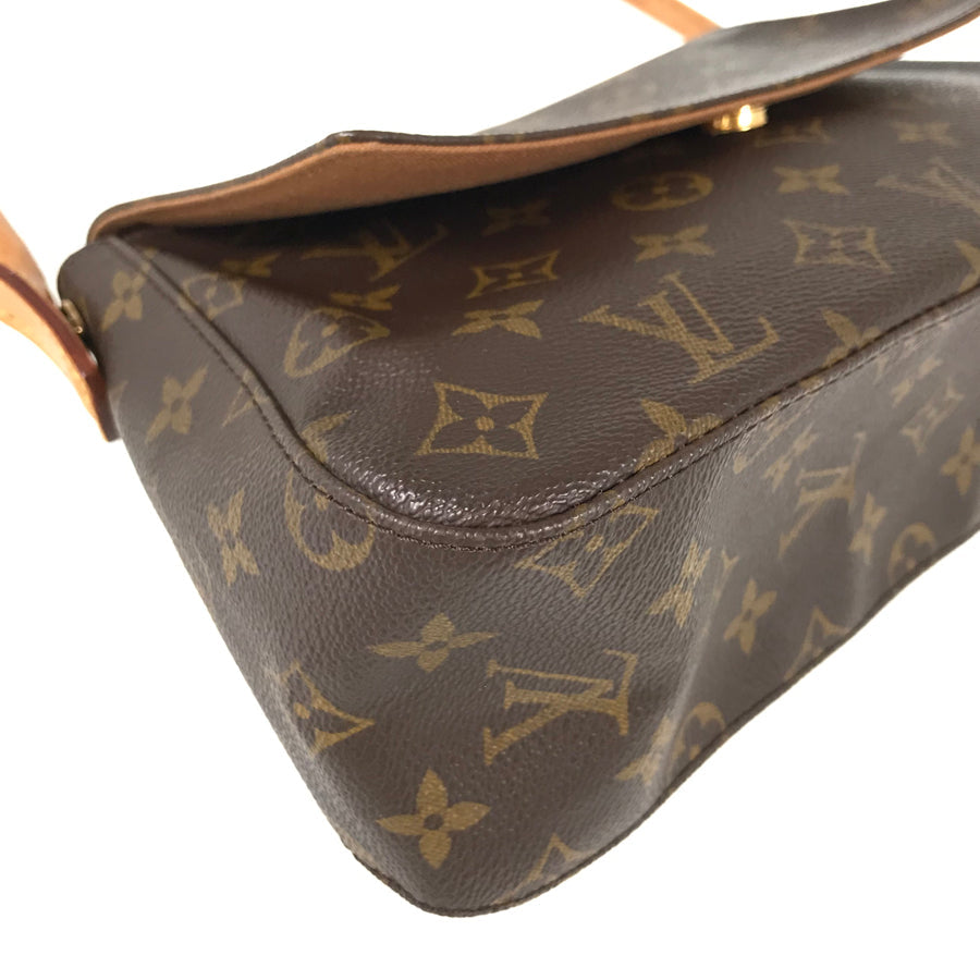 LOUIS VUITTON Monogram Mini Looping M51147 Shoulder bag