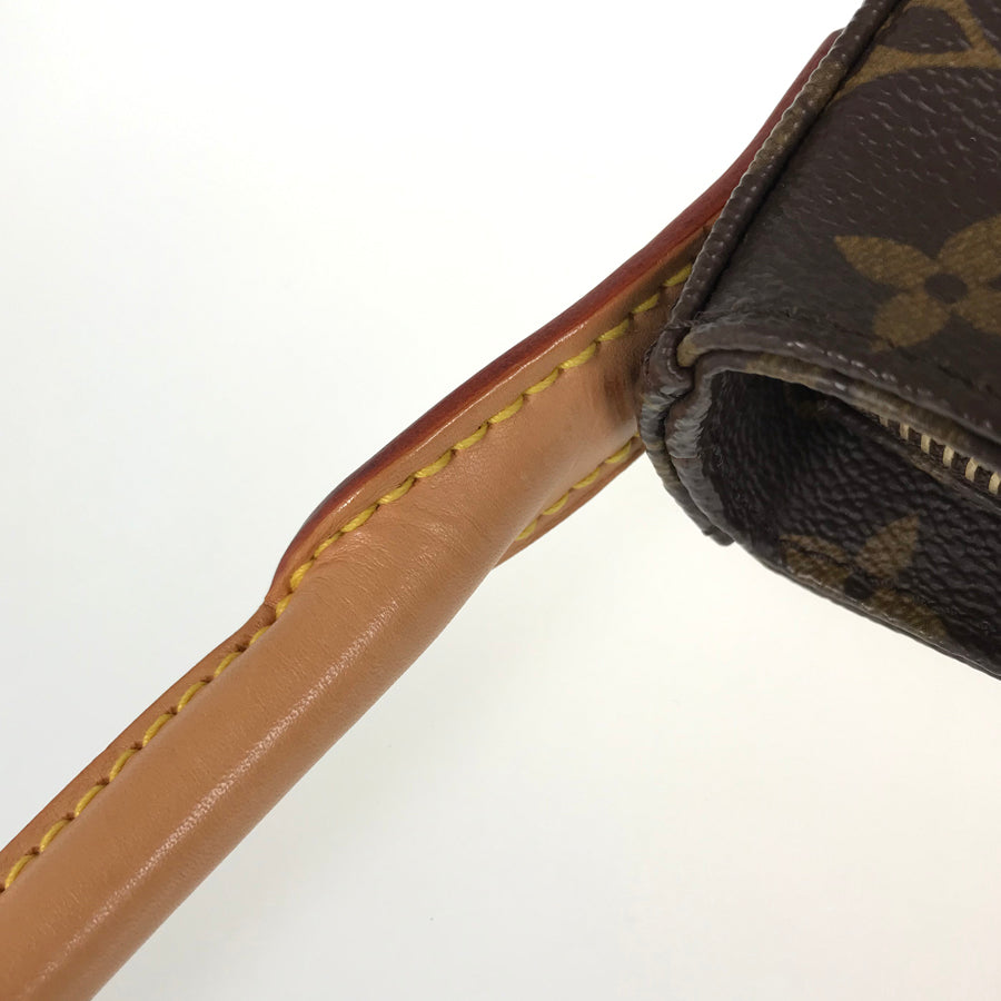 LOUIS VUITTON Monogram Looping MM M51146 Shoulder bag