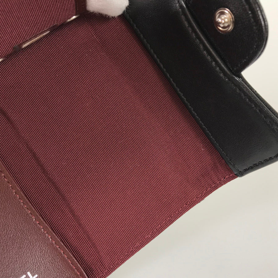 CHANEL Matelasse Key case