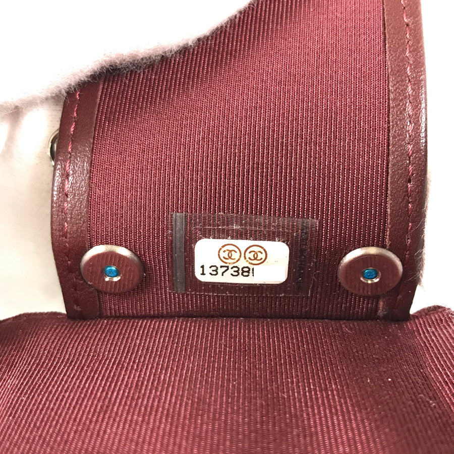 CHANEL Matelasse Key case