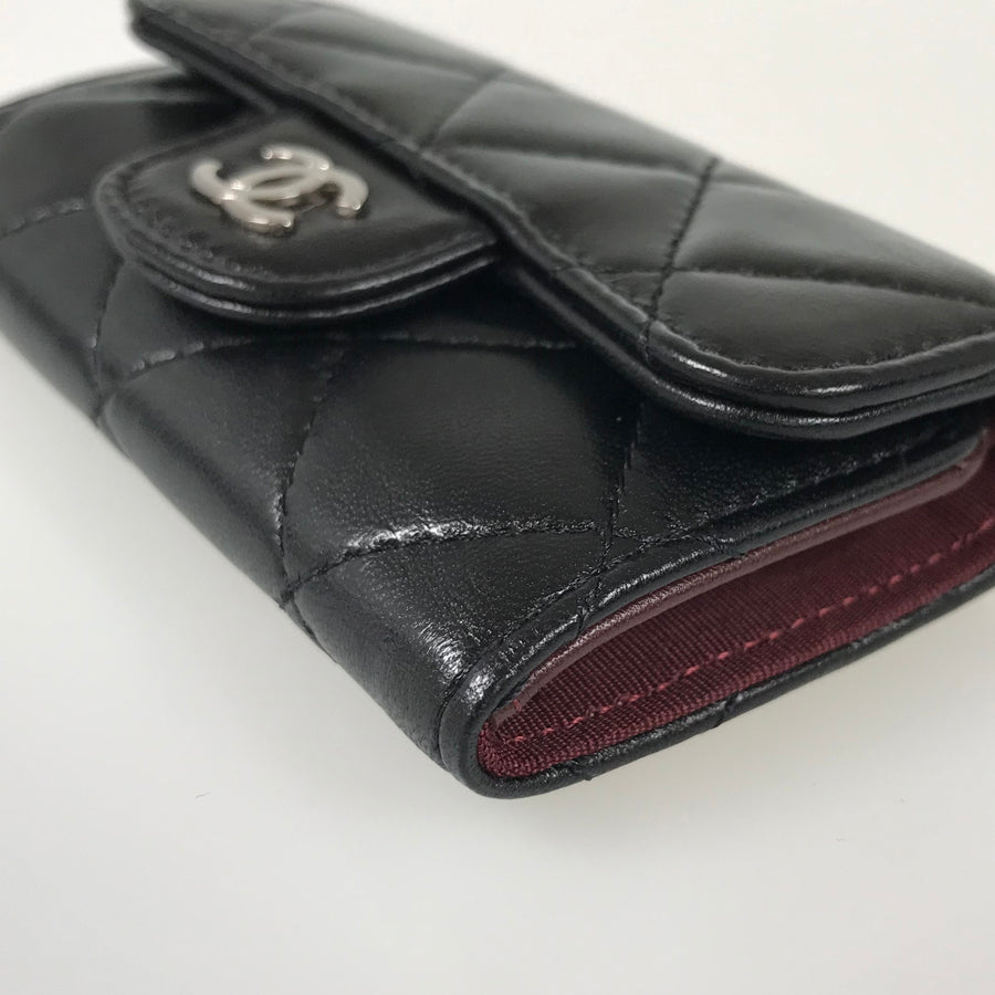 CHANEL Matelasse Key case