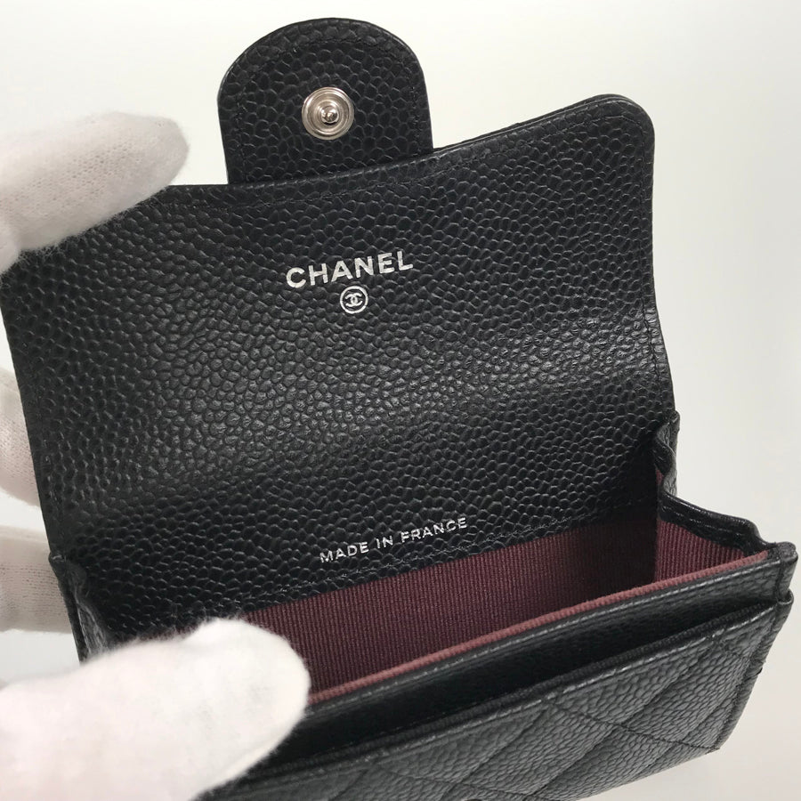 CHANEL Matelasse Card case