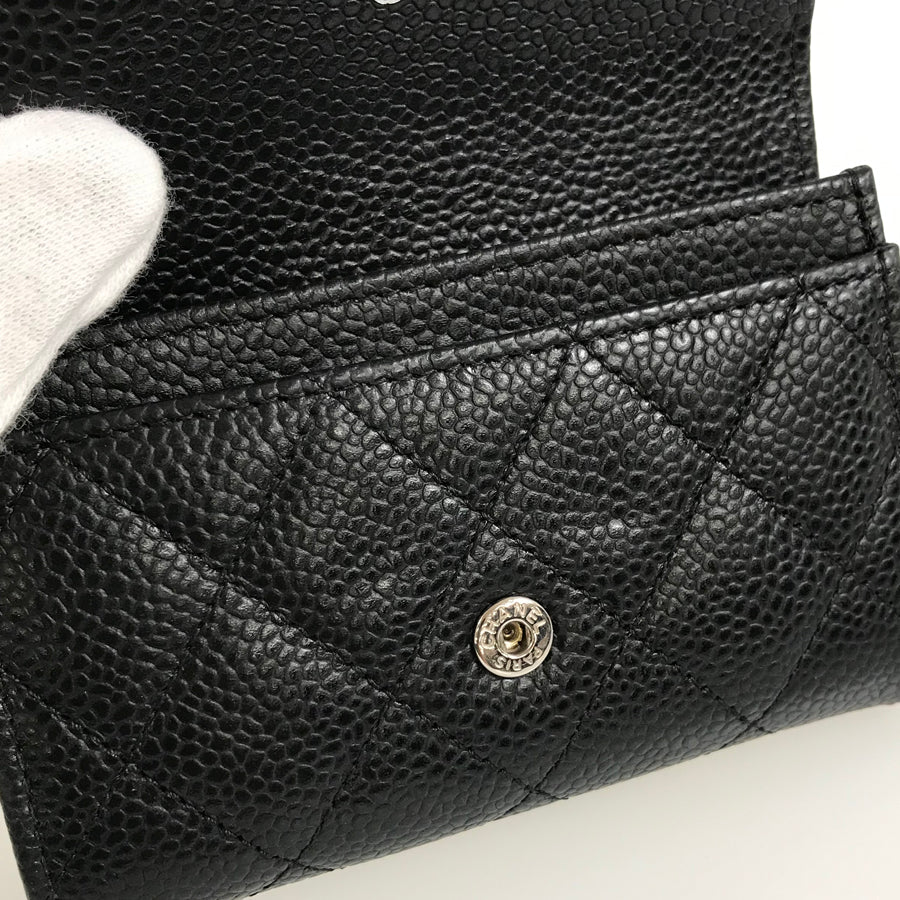 CHANEL Matelasse Card case