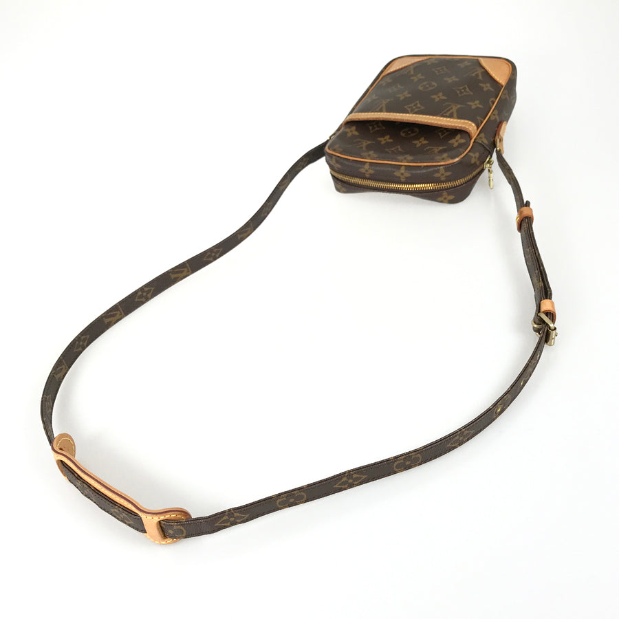LOUIS VUITTON Monogram Danube M45266 Shoulder bag