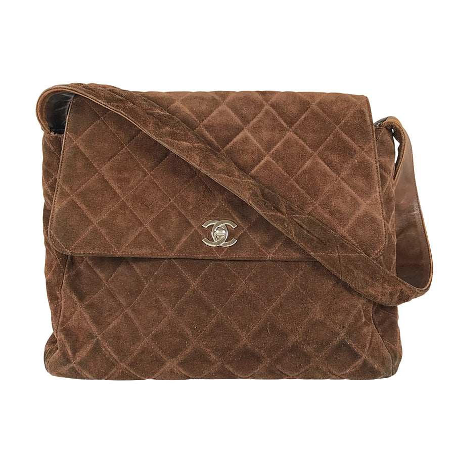 CHANEL Matelasse Shoulder bag