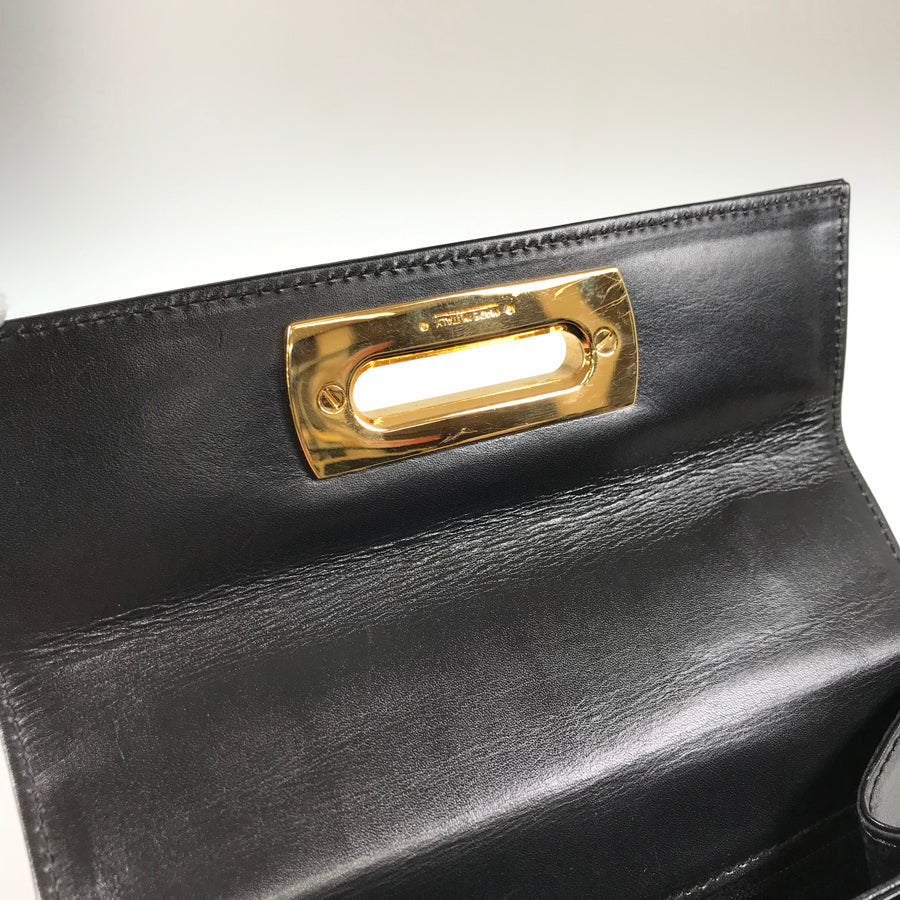 Salvatore Ferragamo Gancini 212193 Hand bag