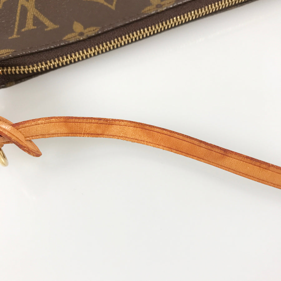 LOUIS VUITTON Monogram Pochette Accessoires M51980 Pouch