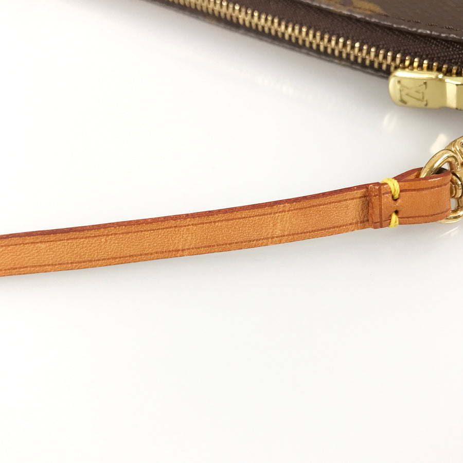 LOUIS VUITTON Monogram Pochette Accessoires M51980 Pouch