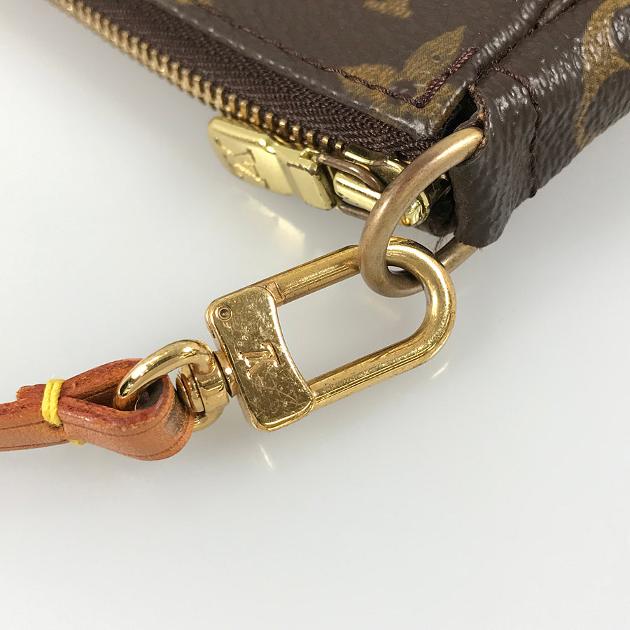 LOUIS VUITTON Monogram Pochette Accessoires M51980 Pouch