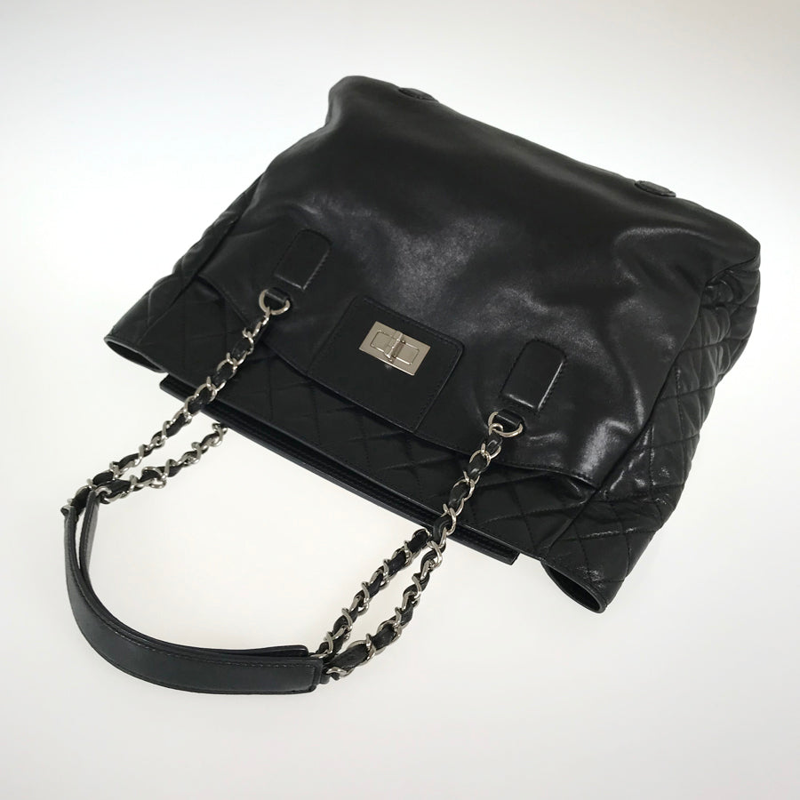 CHANEL 2.55 Tote bag