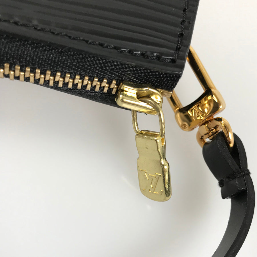 LOUIS VUITTON Epi Pochette Accessoires M52982 Pouch