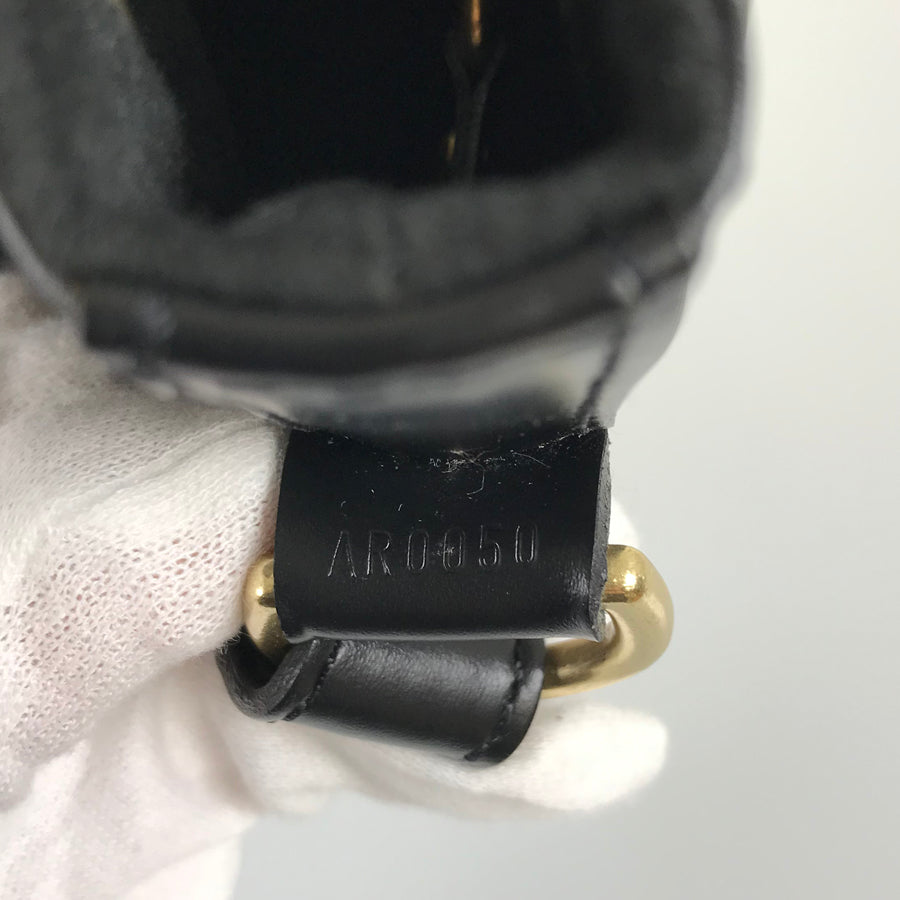 LOUIS VUITTON Epi Petit Noe M59012 Shoulder bag