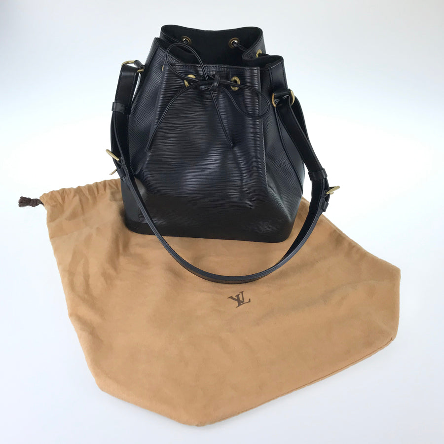 LOUIS VUITTON Epi Petit Noe M59012 Shoulder bag