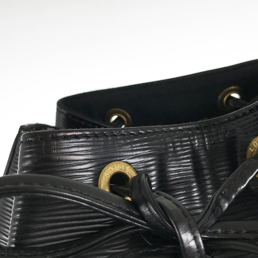 LOUIS VUITTON Epi Petit Noe M59012 Shoulder bag