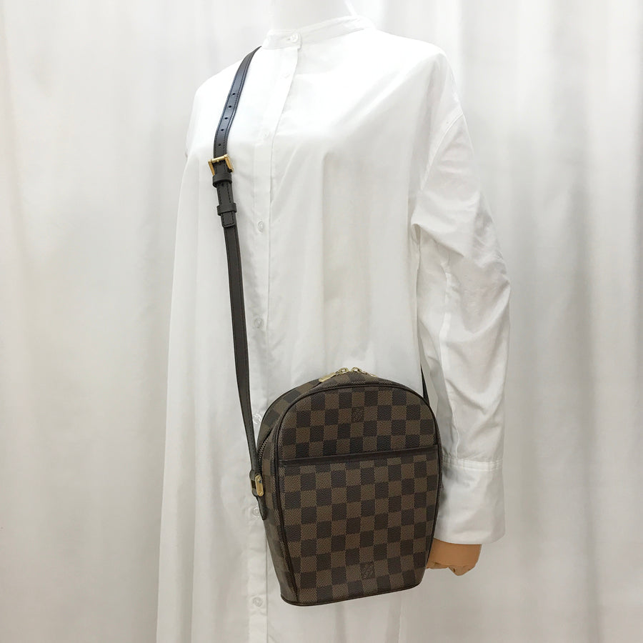 LOUIS VUITTON Damier Ipanema PM N51294 Shoulder bag