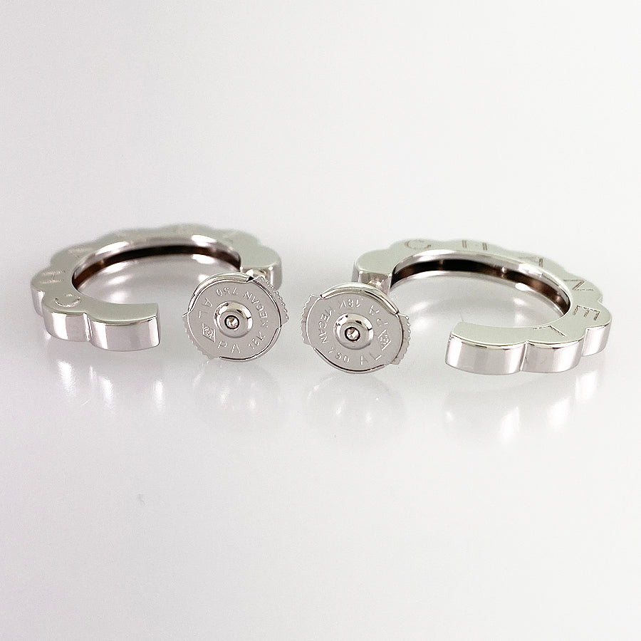CHANEL Camellia Earring