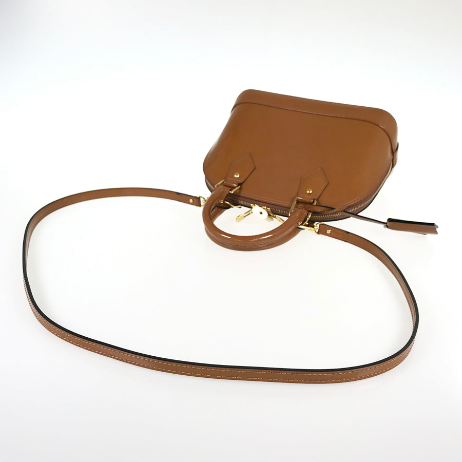 LOUIS VUITTON Monogram Vernis Alma BB M91585 Hand bag