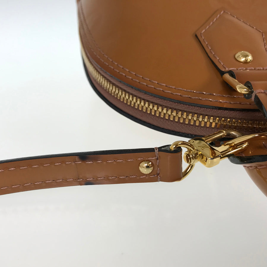 LOUIS VUITTON Monogram Vernis Alma BB M91585 Hand bag