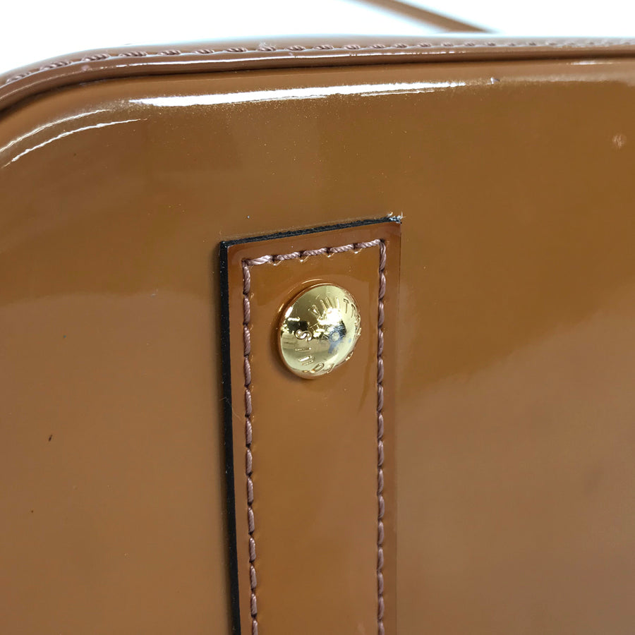 LOUIS VUITTON Monogram Vernis Alma BB M91585 Hand bag
