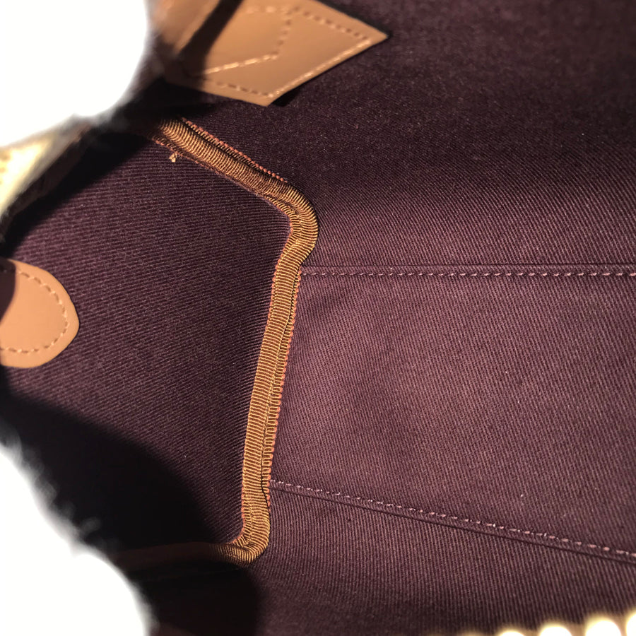 BURBERRY Hand bag