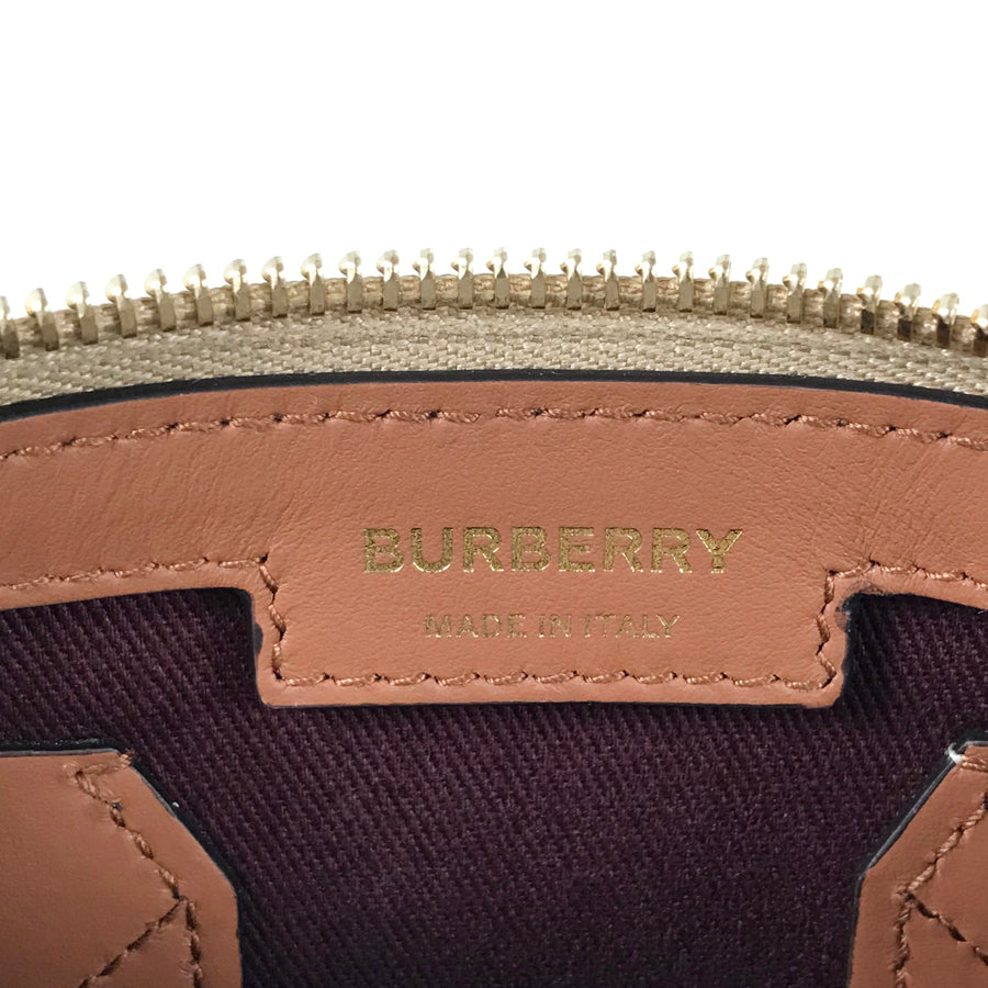 BURBERRY Hand bag