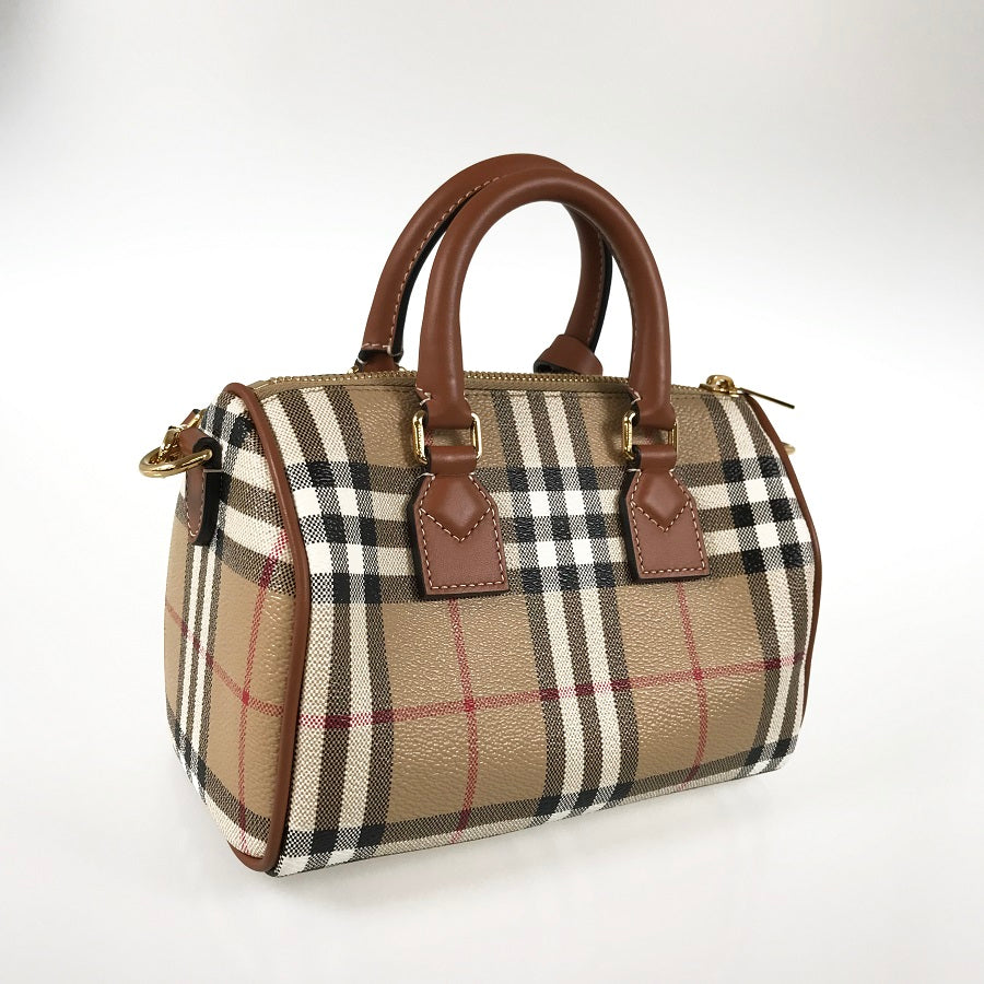 BURBERRY Hand bag