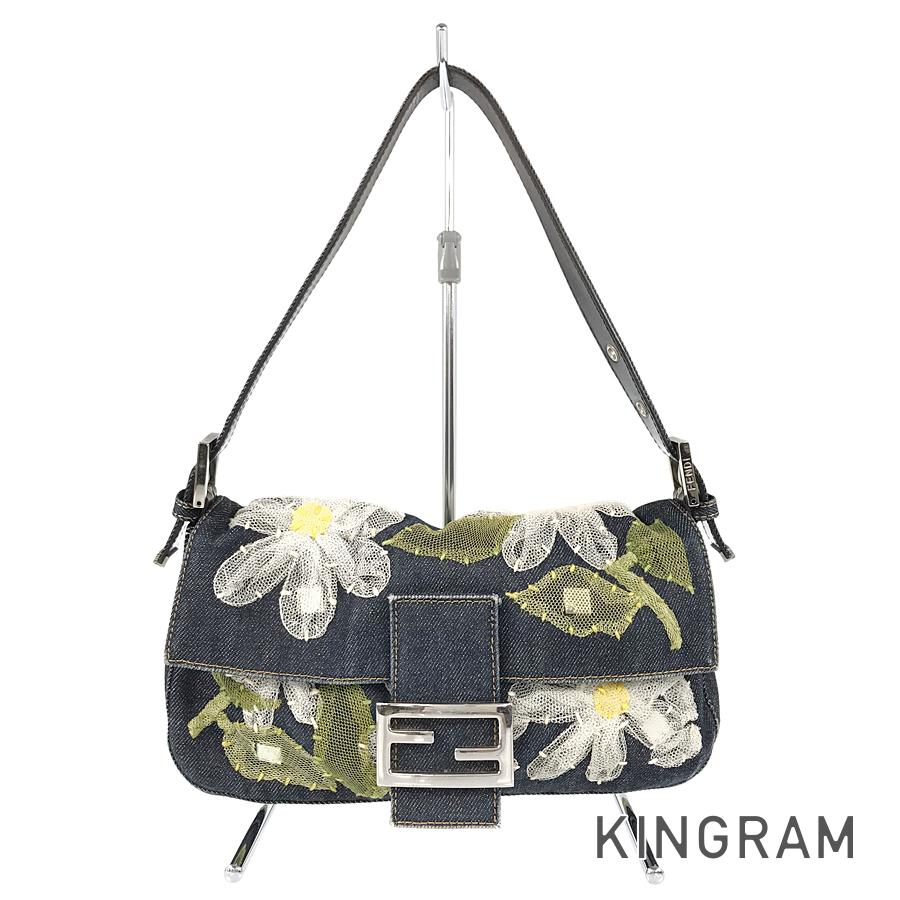 FENDI Mamma baguette 2373 26424 008 Shoulder bag