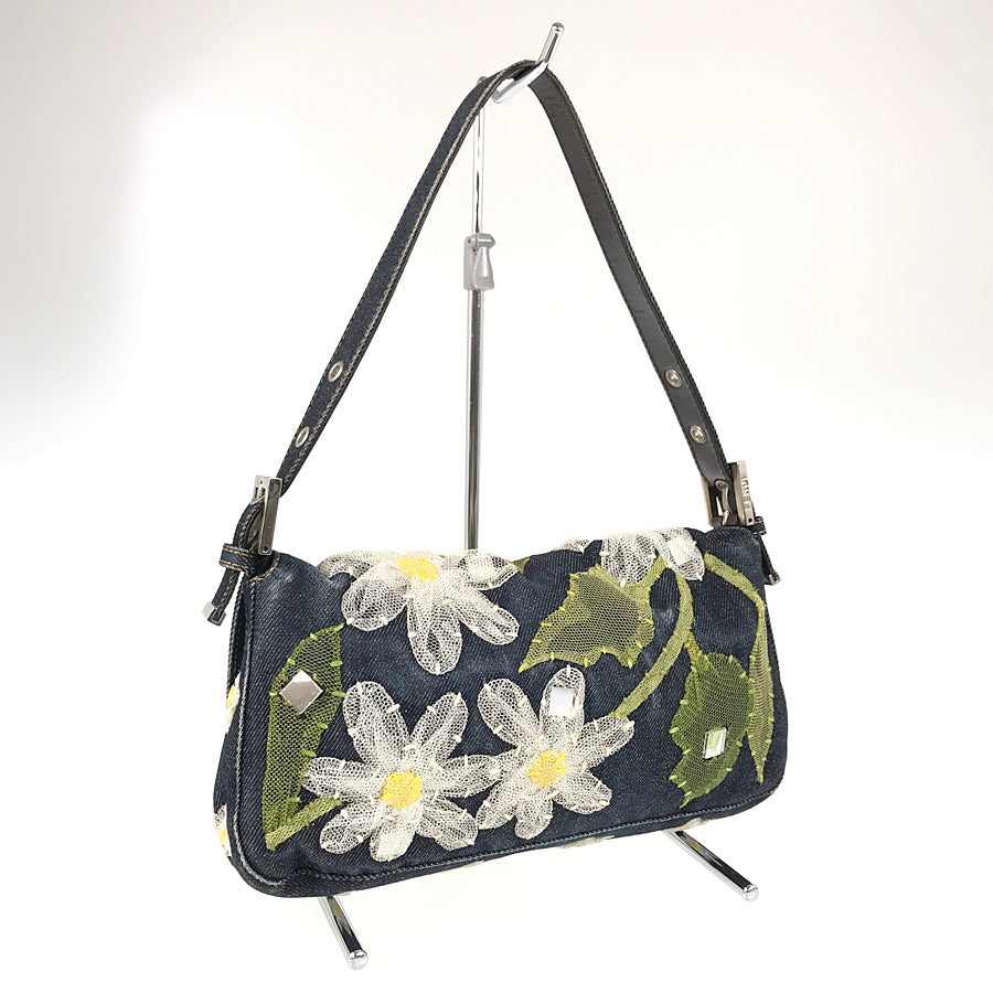 FENDI Mamma baguette 2373 26424 008 Shoulder bag