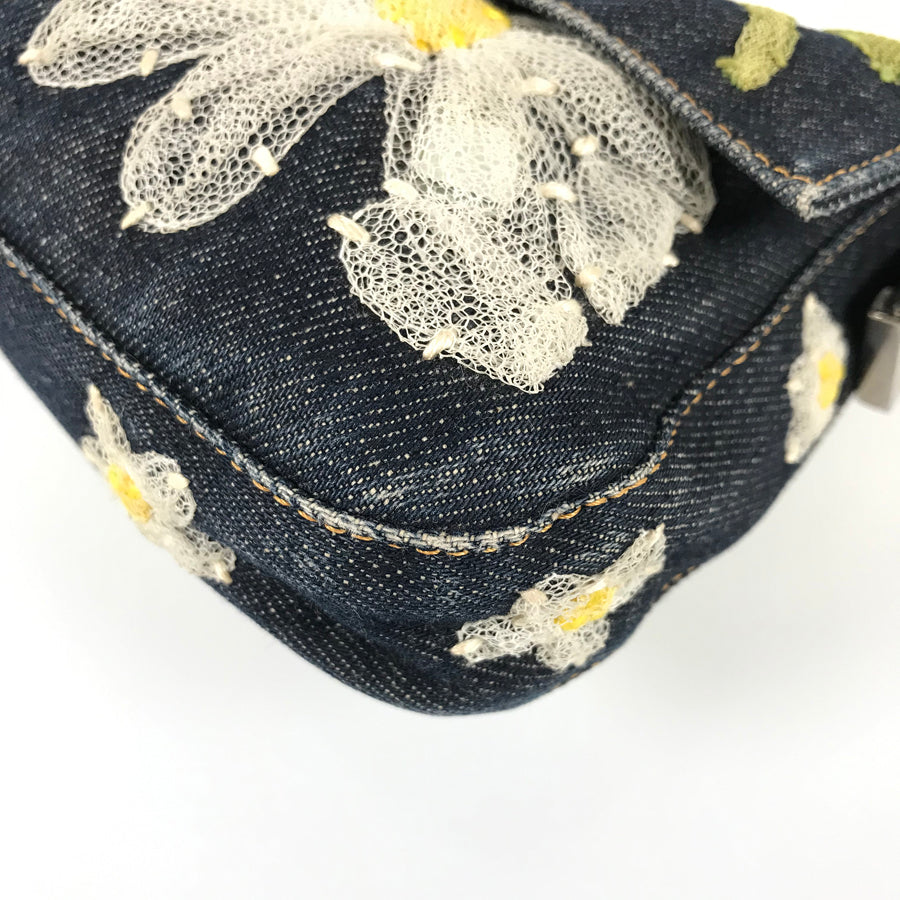 FENDI Mamma baguette 2373 26424 008 Shoulder bag