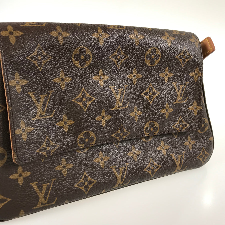 LOUIS VUITTON Monogram Mini Looping M51147 Shoulder bag