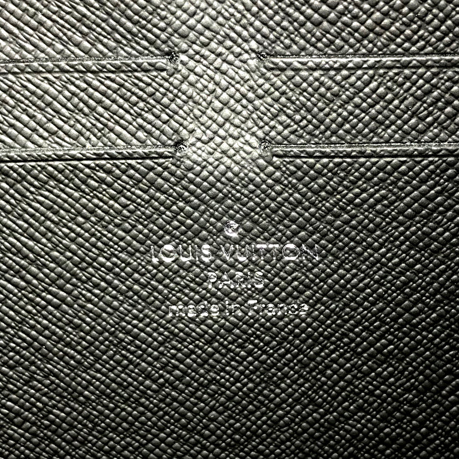 LOUIS VUITTON Monogram Eclipse Pochette Voyage MM M61692 Clutch bag