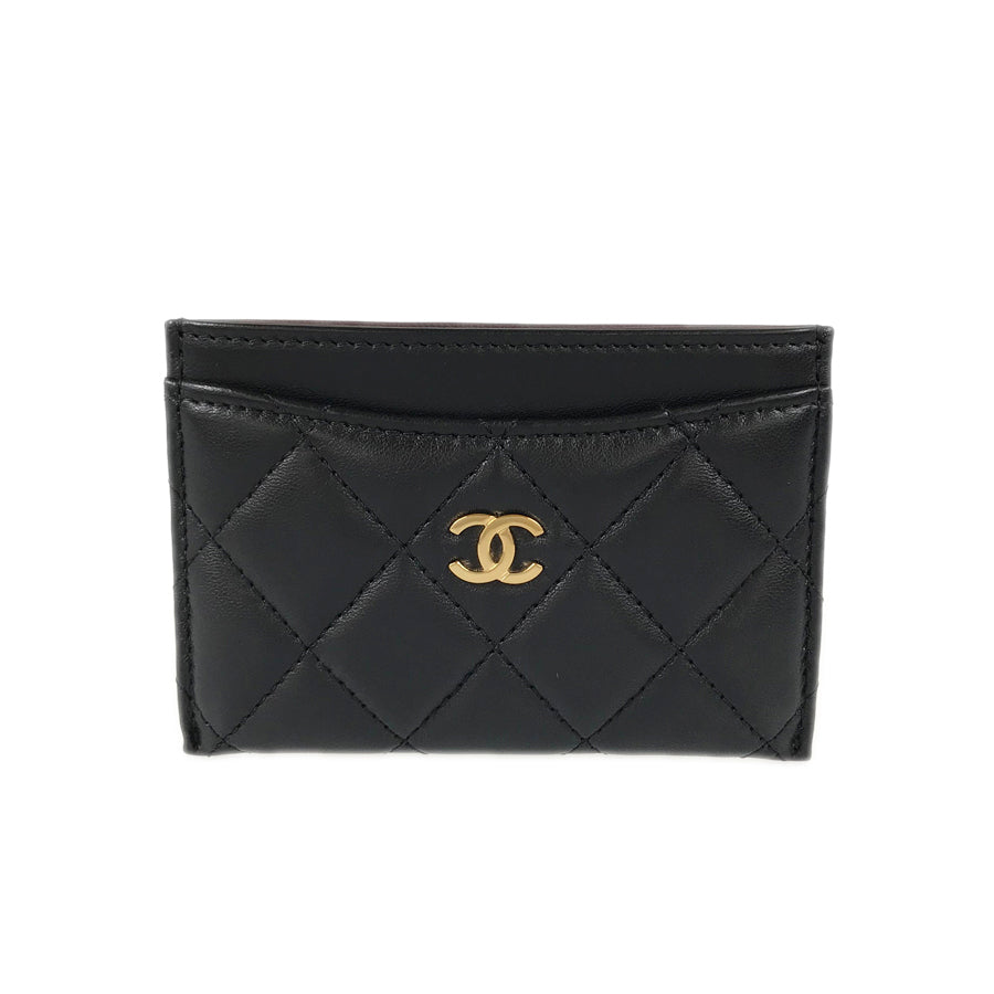 CHANEL Matelasse Card case