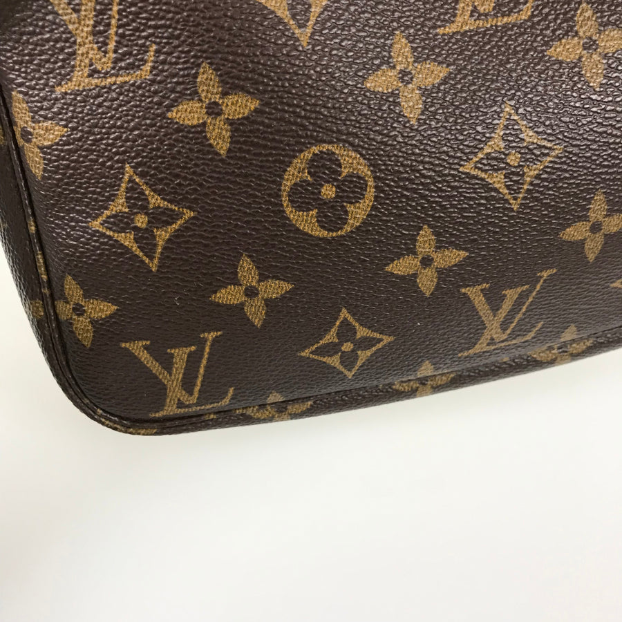 LOUIS VUITTON Monogram Pochette Accessoires M51980 Pouch