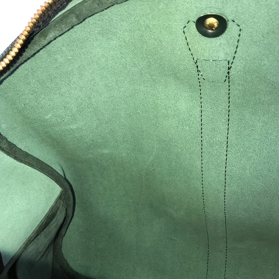 LOUIS VUITTON Taiga Kendall GM M30114 Boston bag