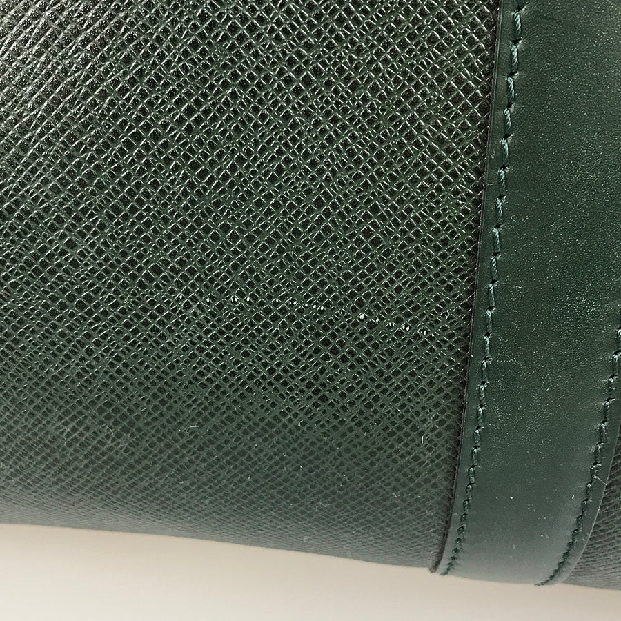 LOUIS VUITTON Taiga Kendall GM M30114 Boston bag