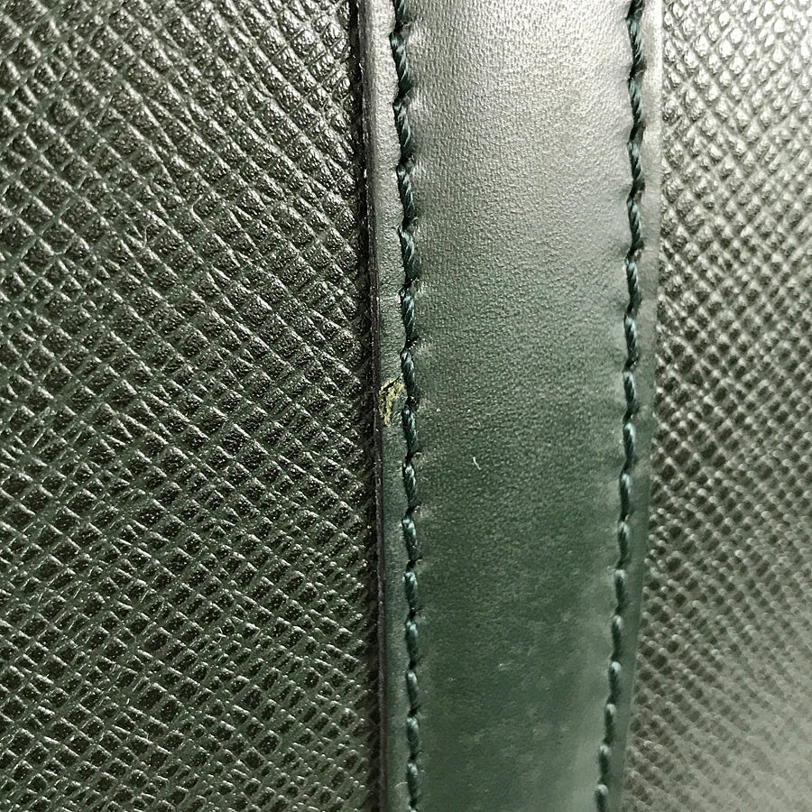 LOUIS VUITTON Taiga Kendall GM M30114 Boston bag