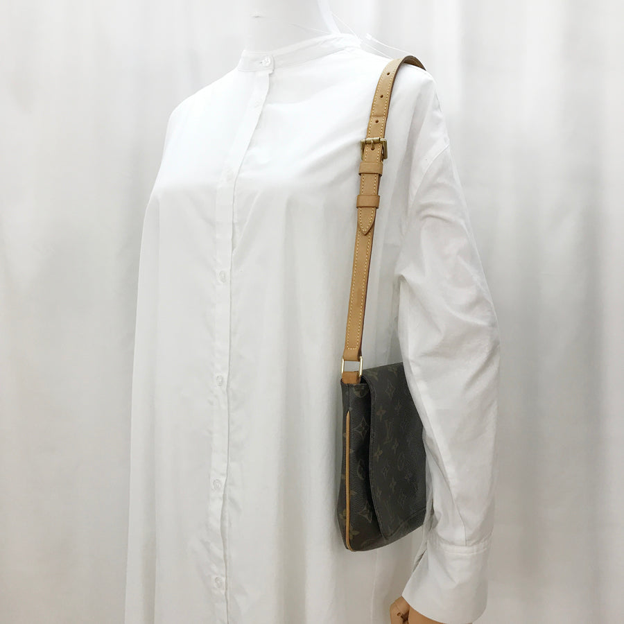 LOUIS VUITTON Monogram Musette Tango Short M51257 Shoulder bag